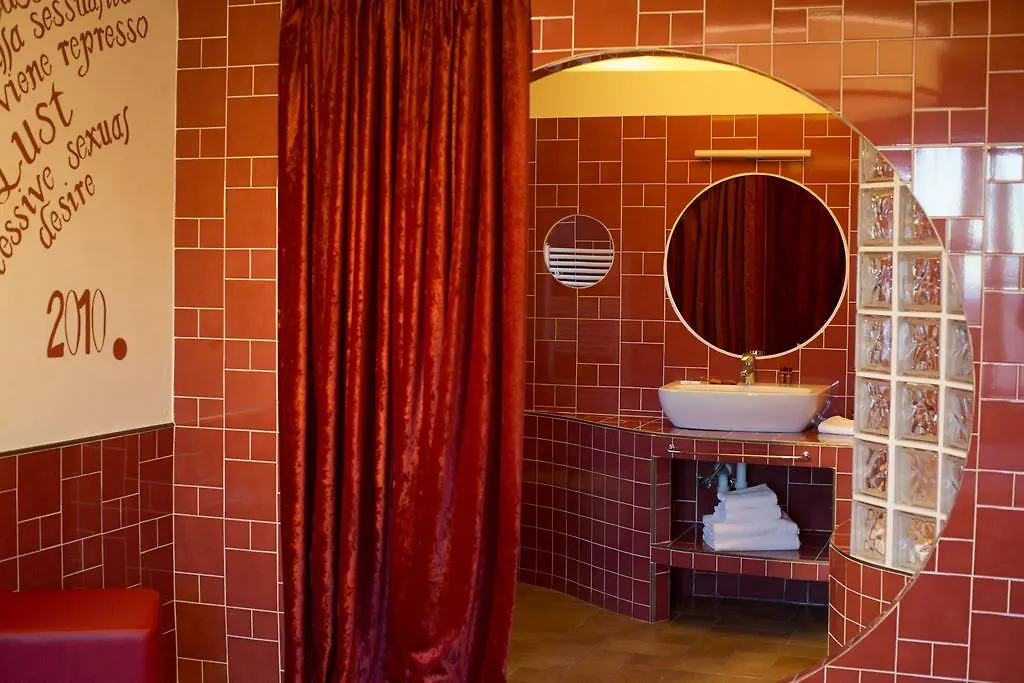 فندق مبيت وإفطار Colà B&B 7 Vizi إيطاليا