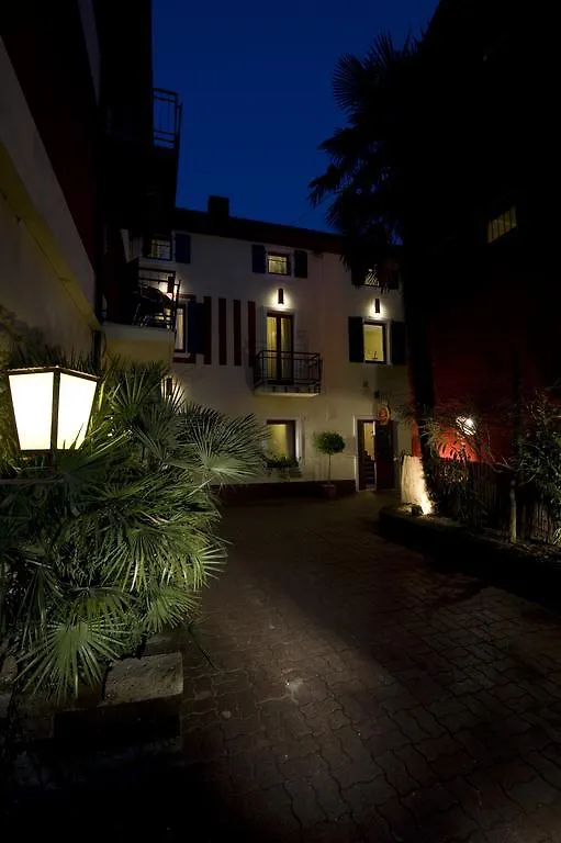 B&B 7 Vizi Cola  Cola (Verona)